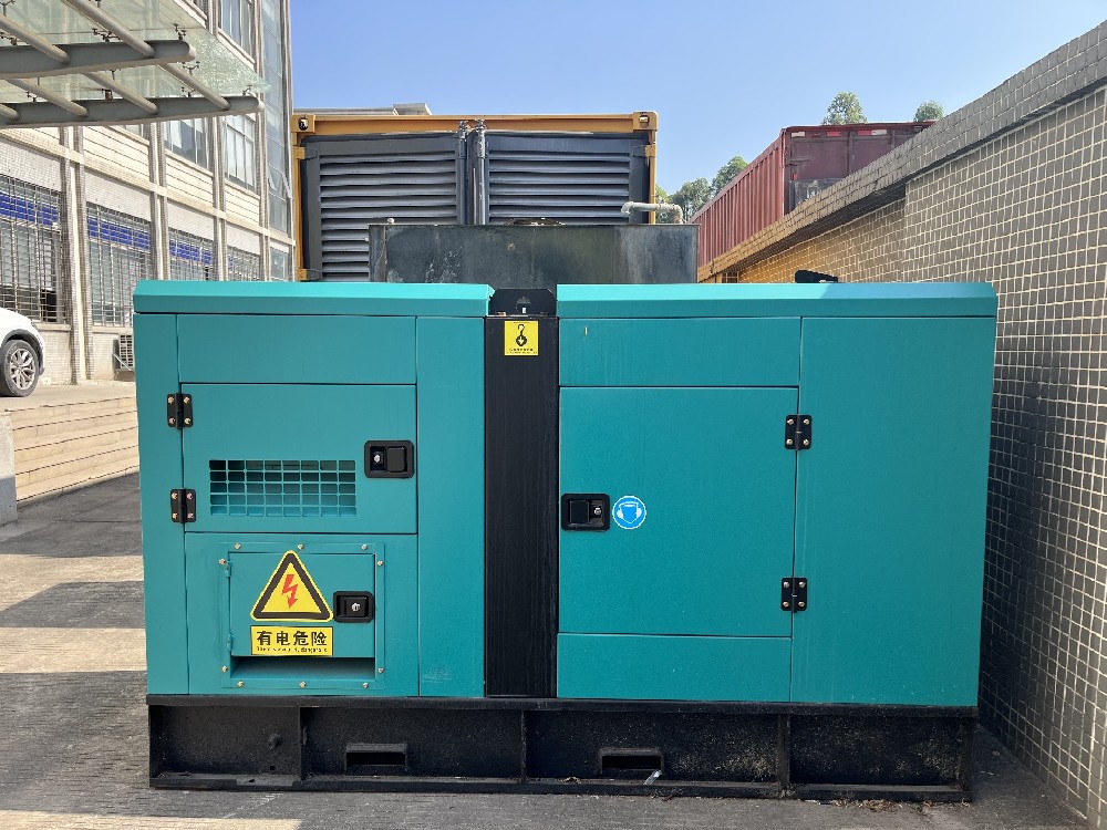 200KW發(fā)電機(jī)出租